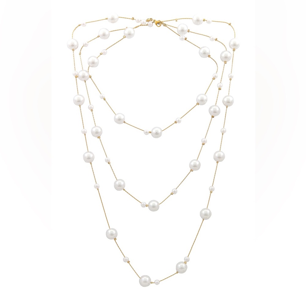 petit moments Madison necklace in pearl